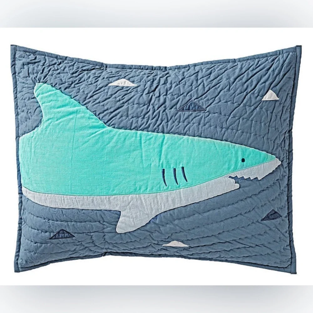 KIDS THE LAND OF NOD SHARK BAIT COTTON SHAM - STANDARD SIZE - 1 SHAM